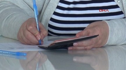 Ruslar Antalya Kemer'de Devlet Başkanı Seçimi İçin Oy Kullandı