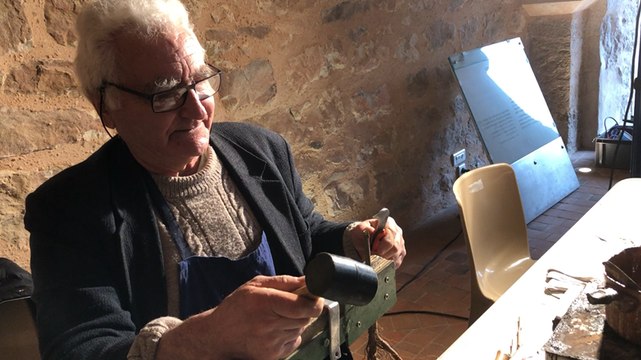 Greffe d’arbres fruitiers dans le verger de l’Épau