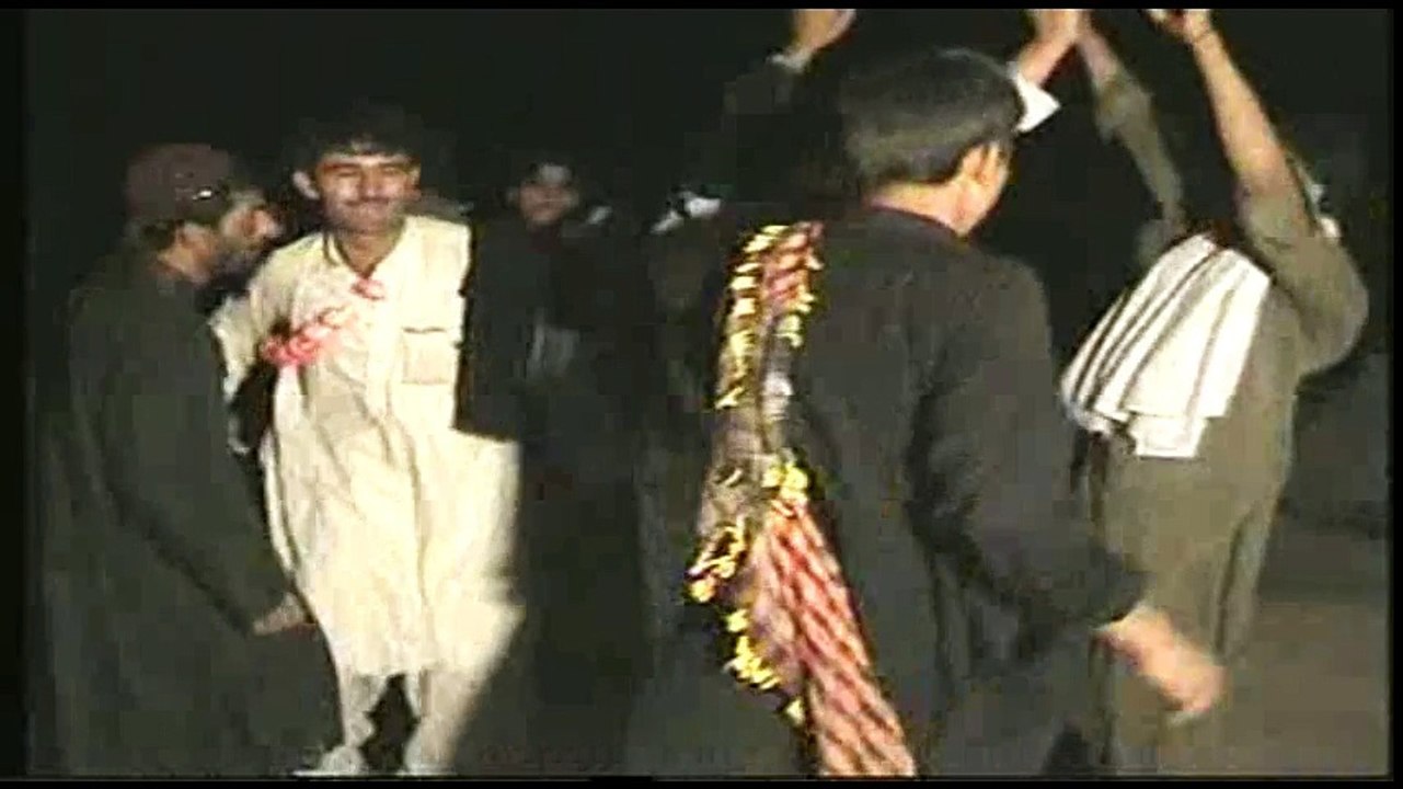 pathan boys funny mast dance lakki amrwat shadi zeeshan marwat nice pashto songs attan dance