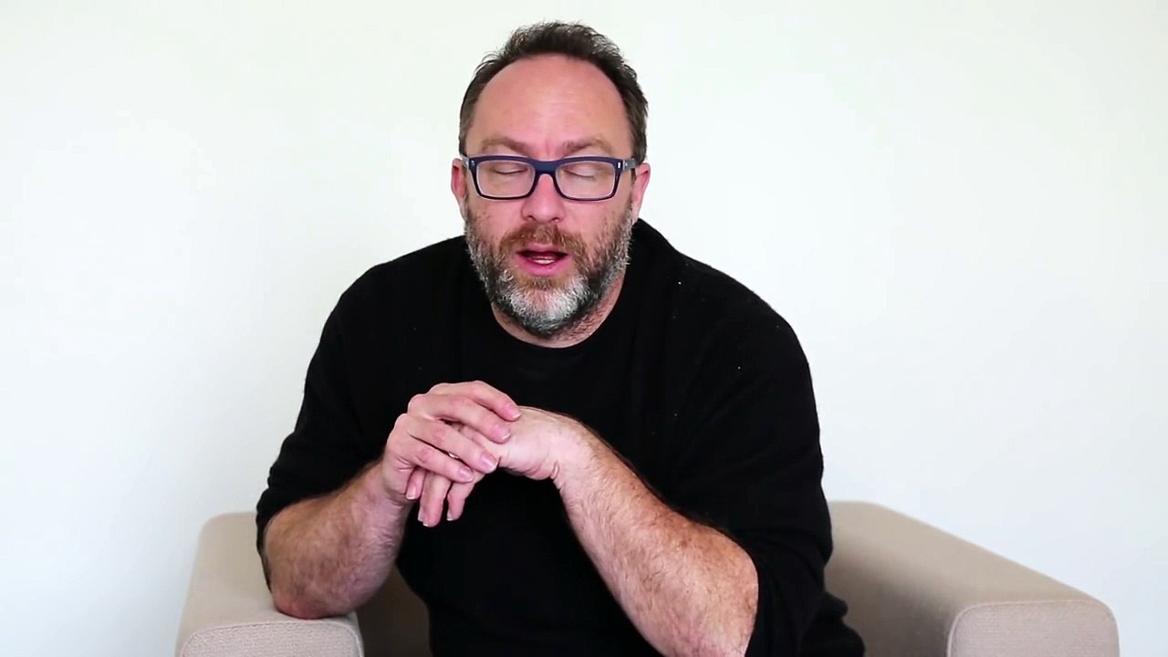 "Languages on Wikipedia" by Jimmy Wales, founder of Wikipedia – EF Guest Vlog