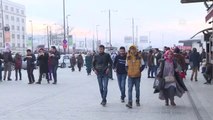 İstanbul Boğazı'nda Sis - Marmaray'ın Sirkeci Girişinde Yoğunluk Yaşandı