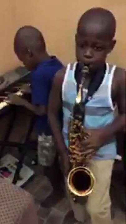 saxo-ساكس الموسيقى للأطفال-saxの音楽子-саксофон музика дітей-sax musika anak