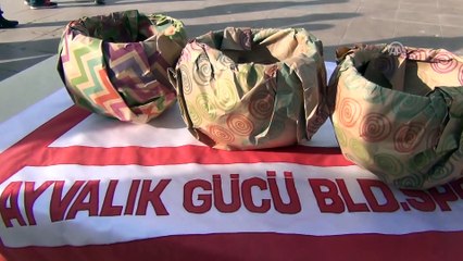 Ayvalıkgücü Belediyespor çekilişle araba verdi - BALIKESİR