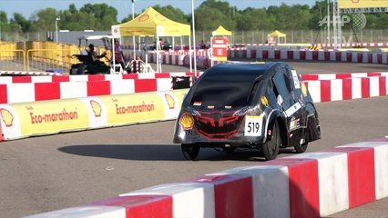 Students showcase energy-efficient cars