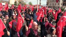 Erzincan Belediyesi Mehteran Takımı eşliğinde Zeytin Dalı Harekatı'na destek yürüyüşü - HATAY
