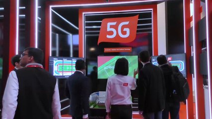 الاقتصاد والناس-أحدث الهواتف وتقنيات الاتصال بضيافة برشلونة