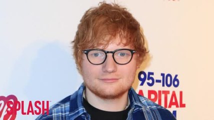 Ed Sheeran busks in Melbourne for secret performance