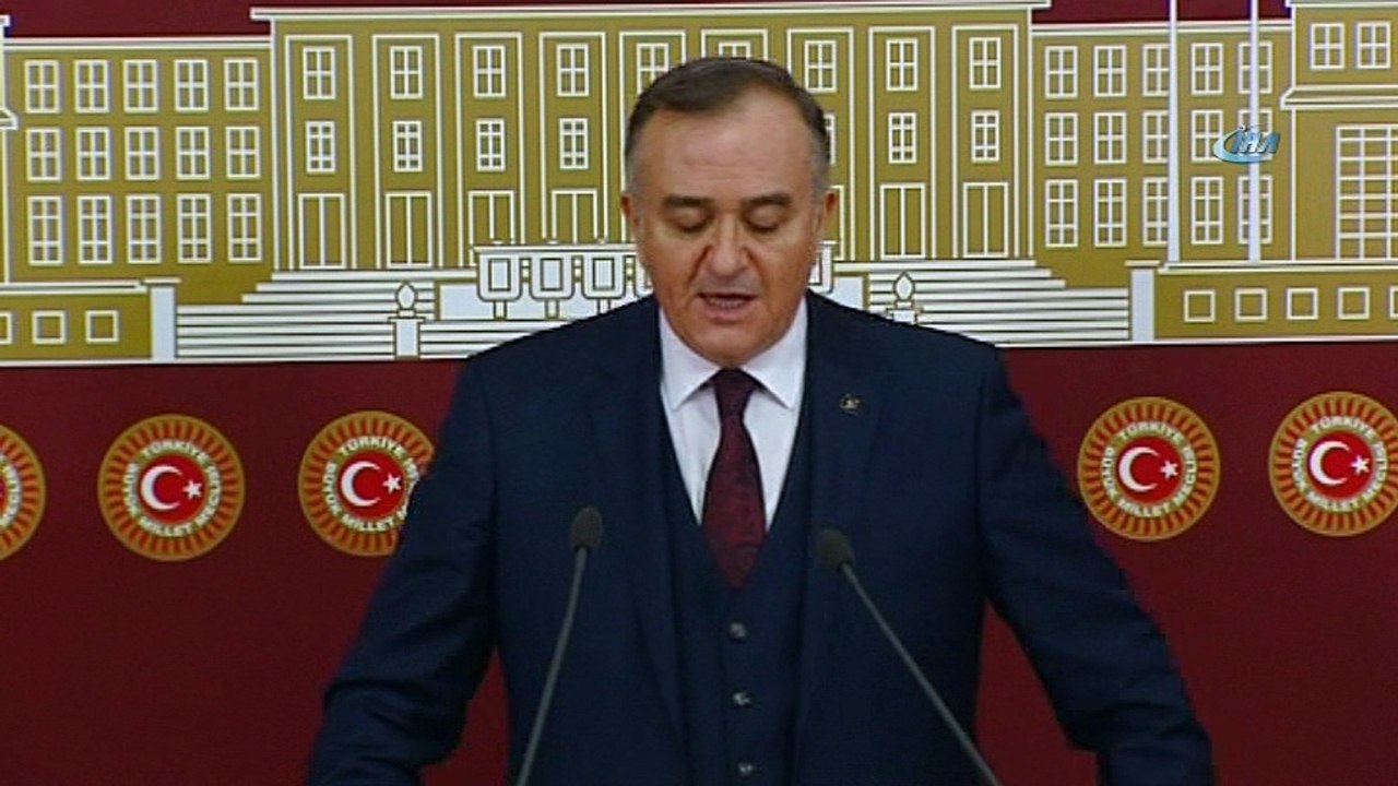 MHP Grup Başkanvekili Erkan Akçay: 'Cumhuriyet Halk Partisi'nin hiçbir önerge teklif getirmeksizin sadece oyalamaya dönük gayretleri vardı. Kırık plak gibi Anayasa Komisyonu'nda söylediklerini tekrarlamaktan, milletvekillerini ve partimizi g