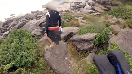 Sa réaction quand la foudre s'abat tout près... Enorme