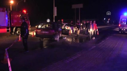 İki Otomobil Çarpıştı: 4 Yaralı - Sakarya