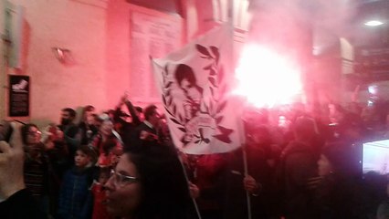 Les Supporter de Nîmes  envahissent la gare !