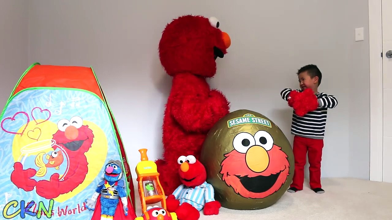 Elmos World Sesame Street Giant Surprise Egg Toys Opening Fun CKN Toys