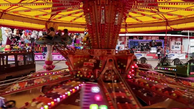 VLOG - 100% FUN À LA FÊTE DES LOGES - Swan s'éclate à la fête foraine !