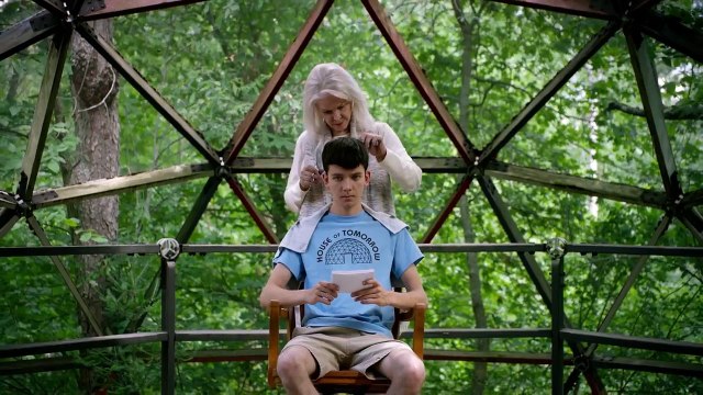 The House of Tomorrow Trailer - 1 (2018) _ Movieclips Trailers ( 720 X 1280 )