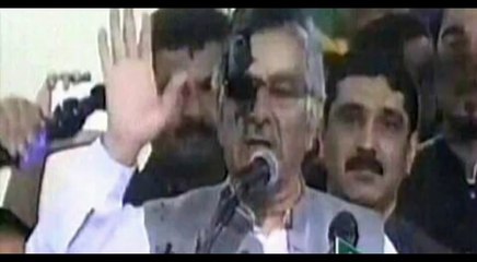 Black Ink Thrown On Khwaja Asif During Speech