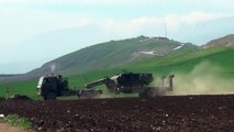 Zeytin Dalı Harekatı - Takviye için gönderilen askeri araçlar Hatay'a geldi