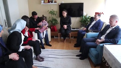 Sivas Bakan Sarıeroğlu'ndan, Afrin Gazisine Ziyaret-Hd