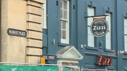 Komadaki eski Rus casus restoranda zehirlendi