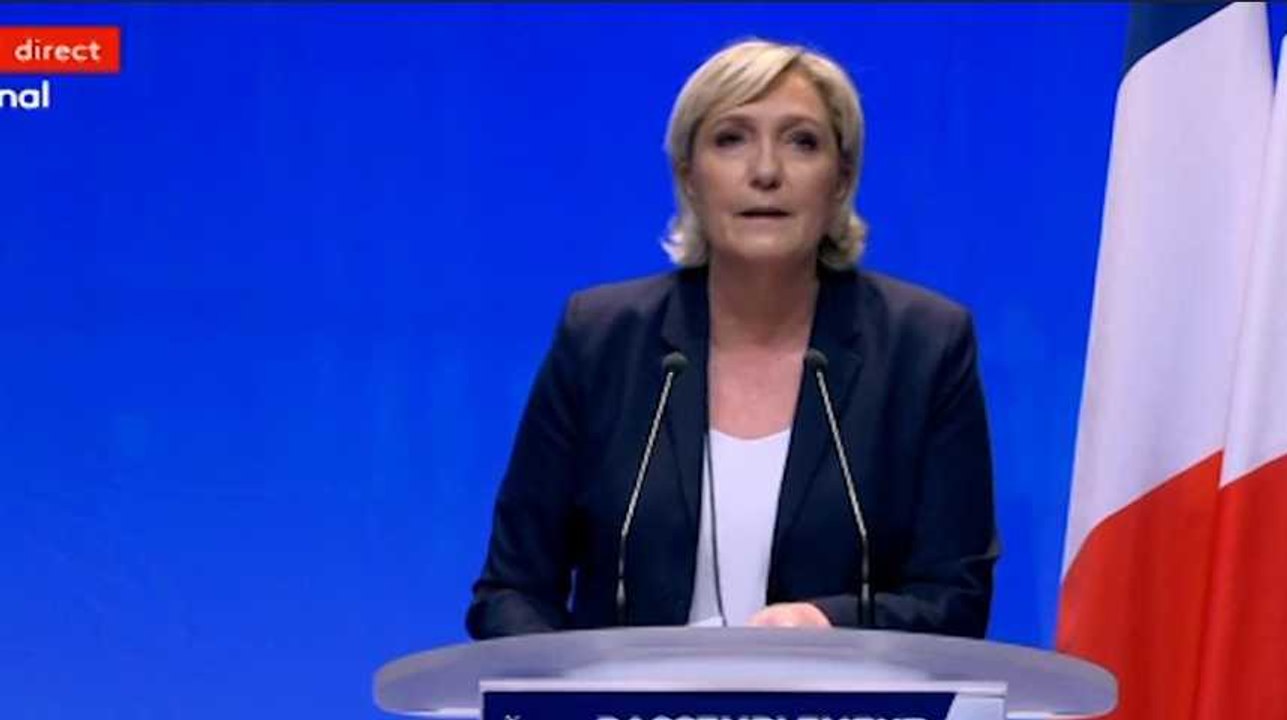Congrès du Front national: Dans son discours, Marine Le Pen utilise l'héritage controversé de Johnny Hallyday comme argument
