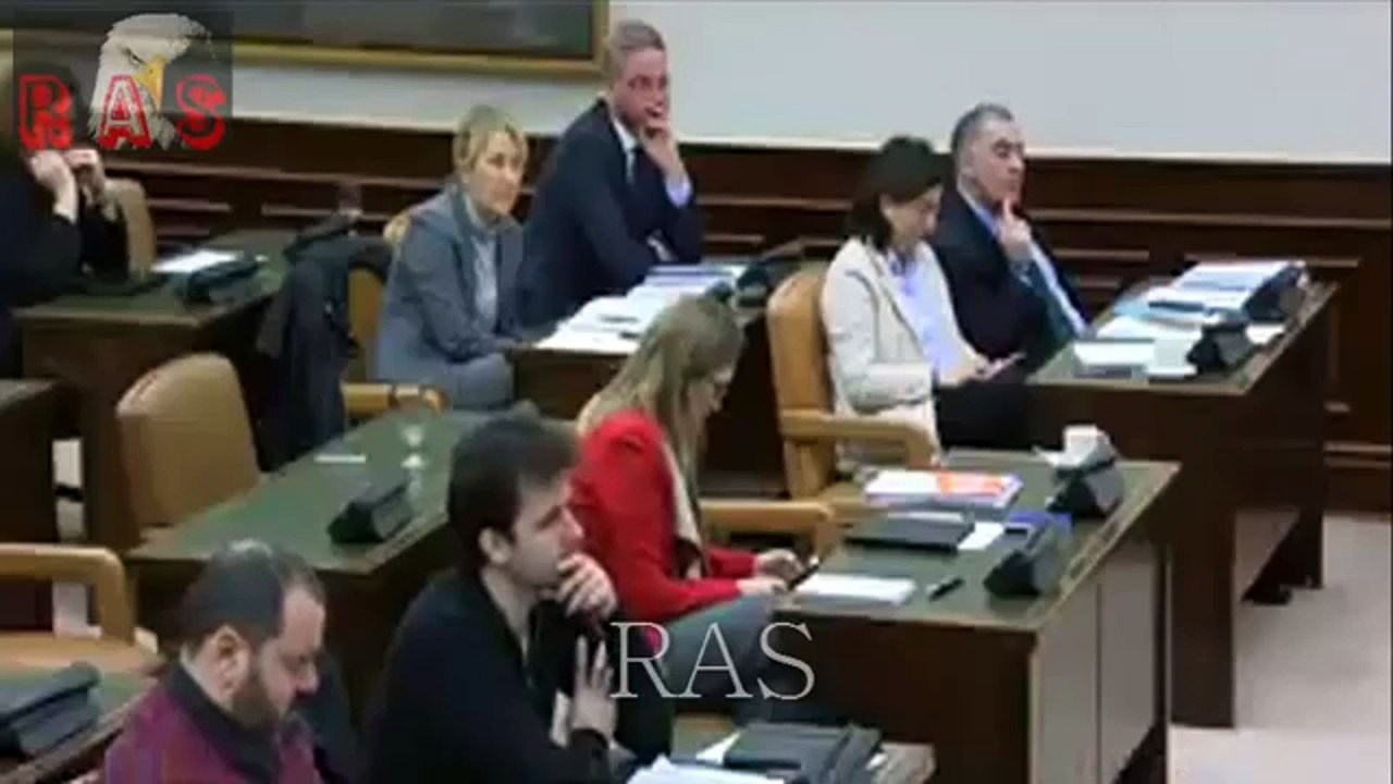 ¡¡¡ZASCA BRUTAL!!! De Ana García Rubio que APLASTA al PPSE C´s en el congreso