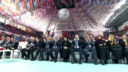 Cumhurbaşkanı Erdoğan: '2019'a giden süreçte en büyük referans kaynağımız hizmetlerimizdir' - SAKARYA