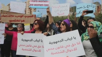 "Distintas causas, misma lucha", el lema de la marcha por el Día de la Mujer en Beirut