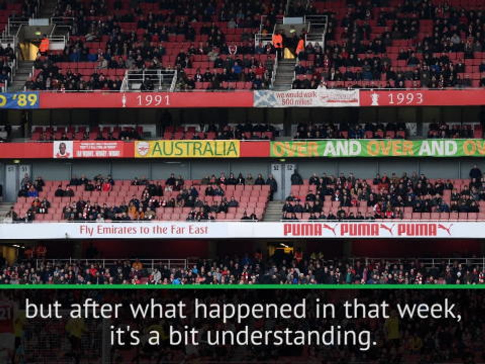 Wenger 'worried' about empty seats at the Emirates