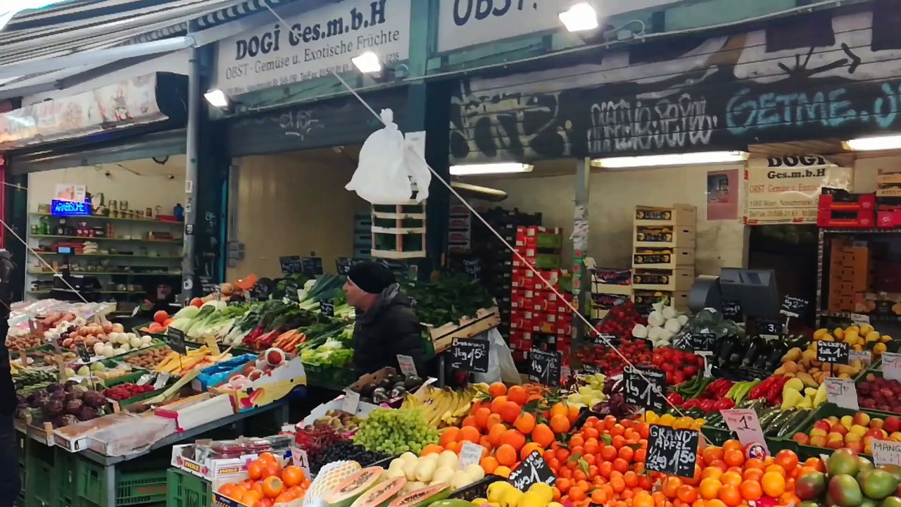 Testing Kodak Portra 400 in Vienna - Ep.1