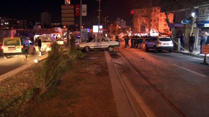 Freni boşalan otomobil takla attı: 3’ü ağır, 5 yaralı