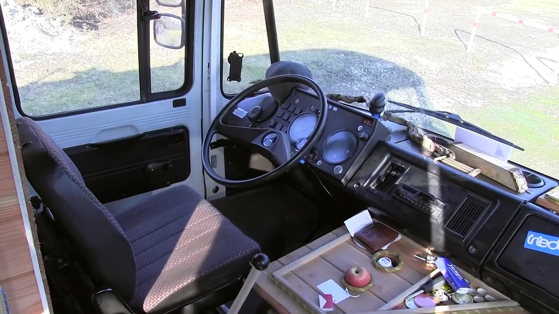 ⁣CAMPING RV/TRUCK - MERCEDES T2 - 1970S!!!