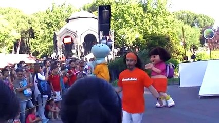 Baila con Nickelodeon. Parque de atracciones de Madrid
