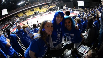 Basket Il faisait tout bleu dans Forest Ntional .Vidéo Eric Ghislain