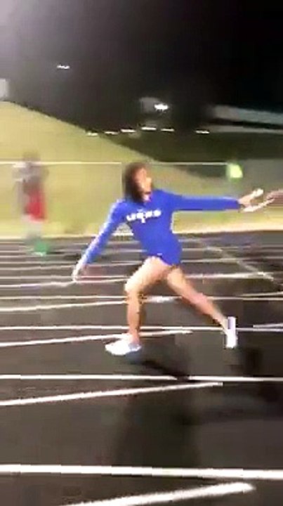 Big Girl Knees Give Out During Relay Race!