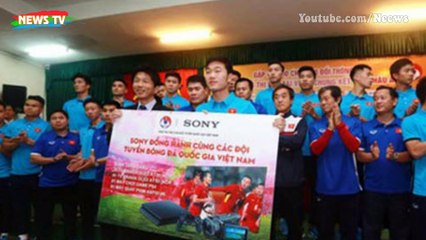 Vinh quang và tiền tỷ tàn phá đời các ngôi sao bóng đá Việt Nam như thế nào?