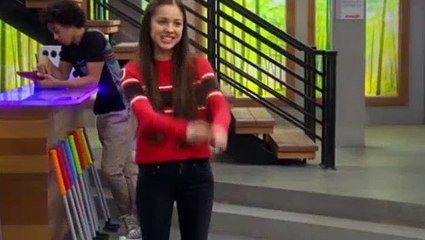 Bizaardvark S02E17 Bernie Moves Out