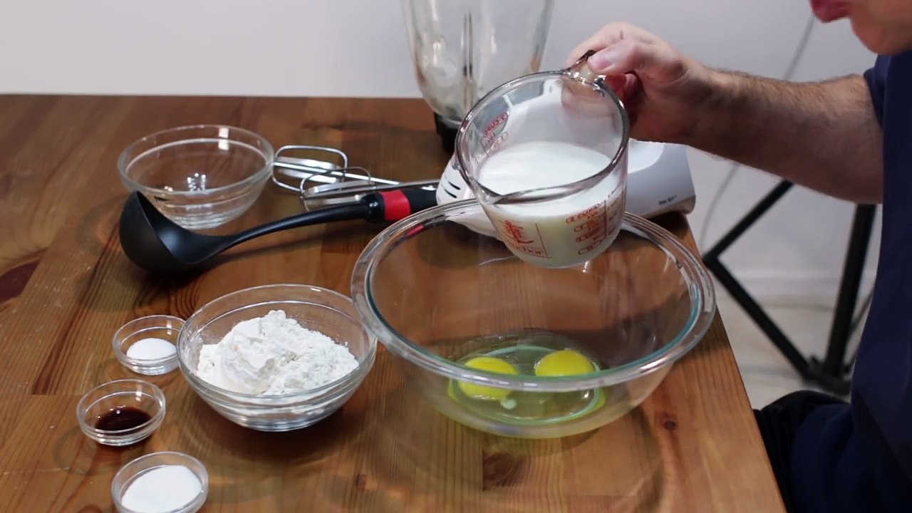 How to Make Crepes - Easy Crepe Recipe