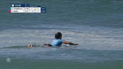 Adrénaline - Surf : Sally Fitzgibbons with an 8.17 Wave vs. C.Marks