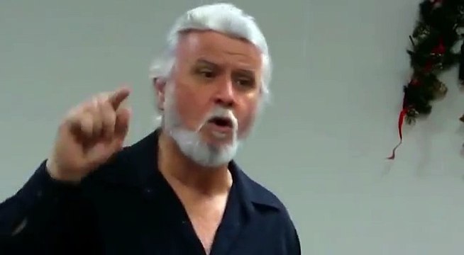 ELVIS PRESLEY OR JESSE GARON ? BY SKUTNIK MICHEL