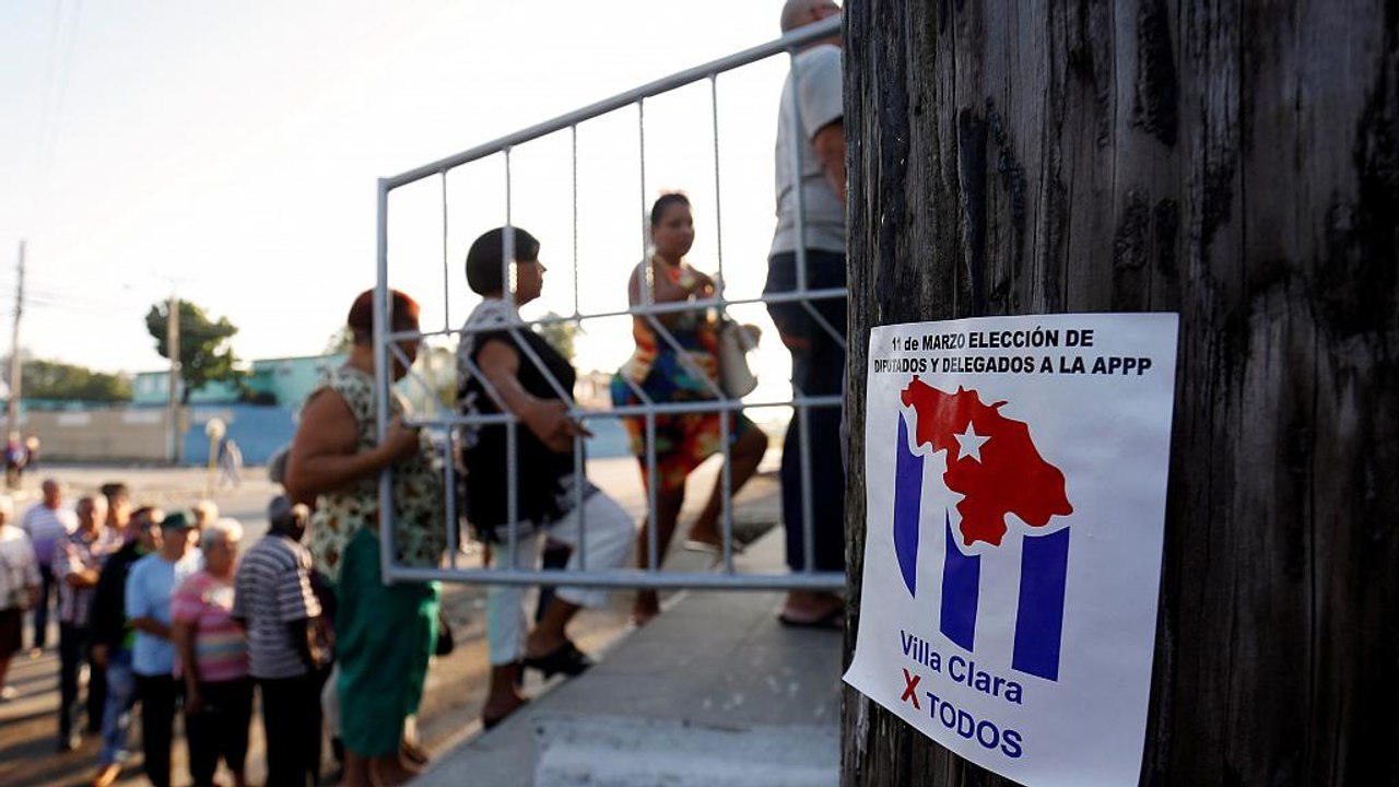 Kuba wählt Parlament und bereitet Castros Nachfolge vor