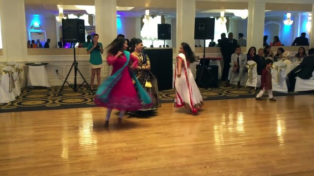 Bride Payal Dance Bollywood Dance Performance 2018 Best Wedding Dance