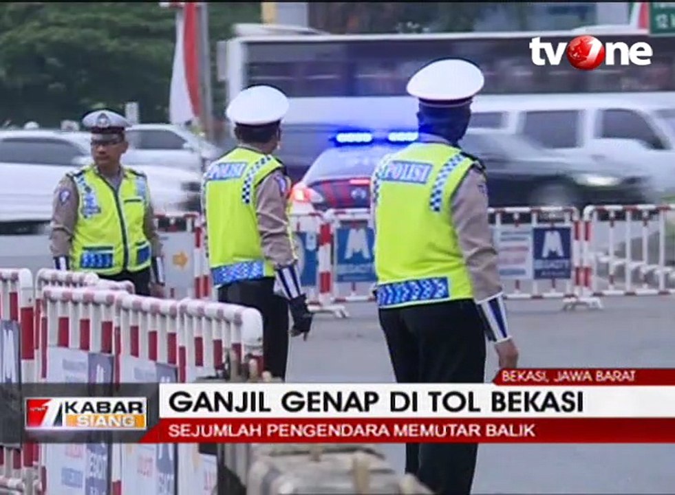 Ganjil Genap Berlaku di Tol Bekasi, Banyak Mobil Putar Balik