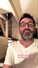 Malik Benthala tourne une vidéo sur le tournage de "Nos terres inconnues", la nouvelle émission de Frédéric Lopez