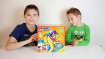 JEU - BEURKY SNEAKY : Le serpent gluant qui te croque la main ! - Jeu de société