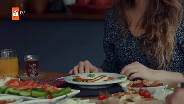 Arzu, Kayayı bıçaklıyor! - Cennetin Gözyaşları 23. Bölüm