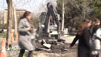 Gezi Parkı'nda çevre düzenleme çalışmaları başladı