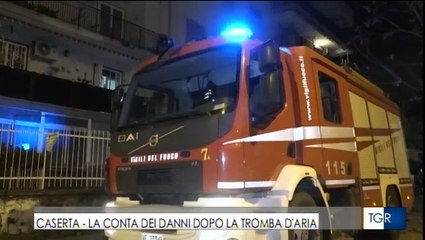 Tornado a Caserta: 8 feriti. Auto sollevate e danni alle case.