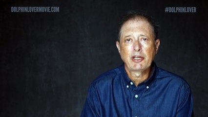 L'homme qui aimait un peu trop les dauphins