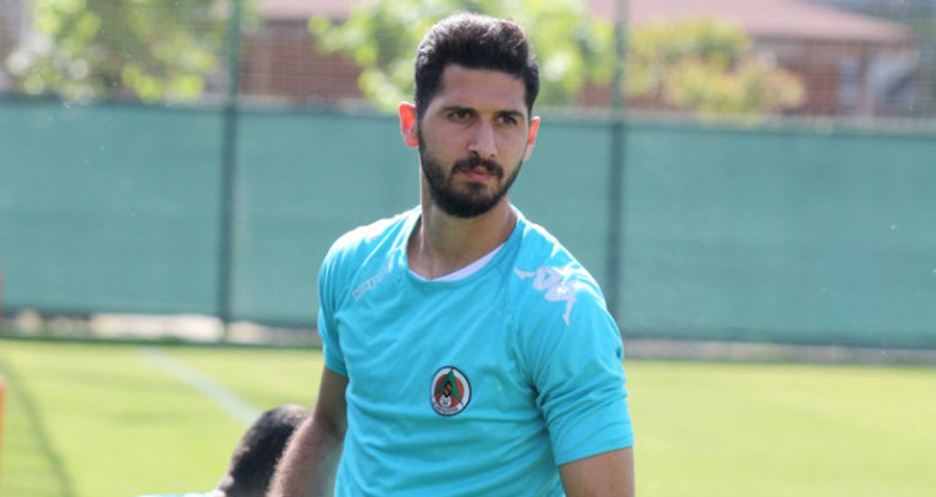 Hikmet Karaman: Emre Akbaba, Başakşehir'le Transferin Son Gününde Anlaşamadı