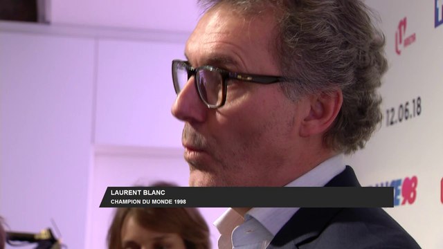 Blanc «Partager avec ceux qui nous apprécient» - Foot - Bleus