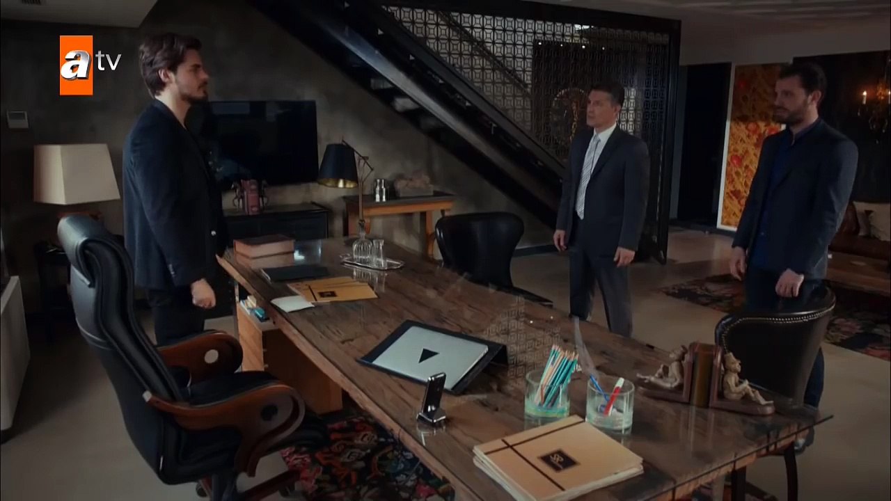 Babam, Rıza amcayı öldürmüş! - Cennetin Gözyaşları 23. Bölüm